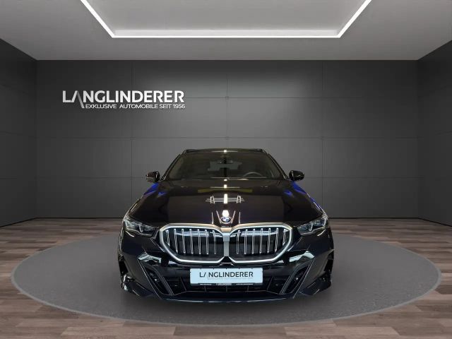 BMW 520 520i M-Sport Touring