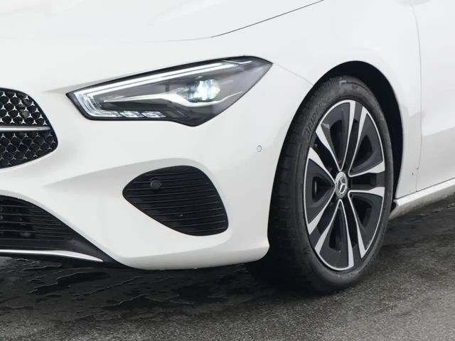 Mercedes-Benz CLA 180 Coupé Progressive