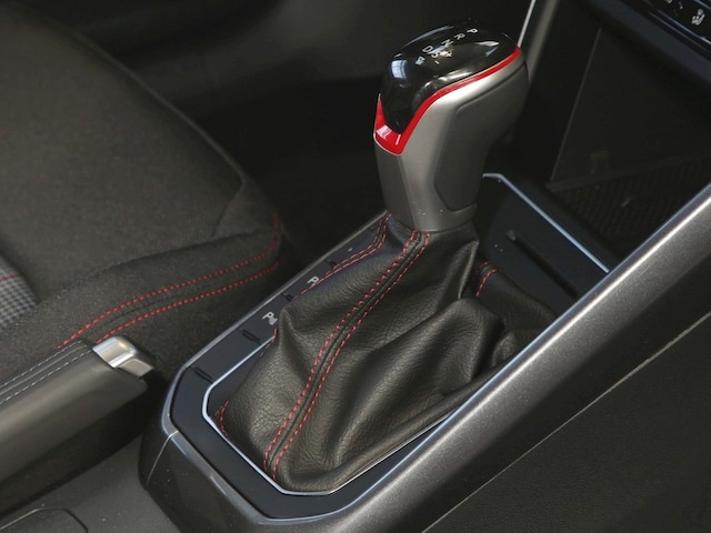 Volkswagen Polo 2.0 TSI DSG GTI