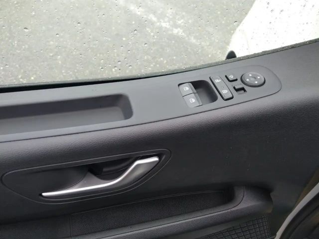 Hyundai Staria Trend