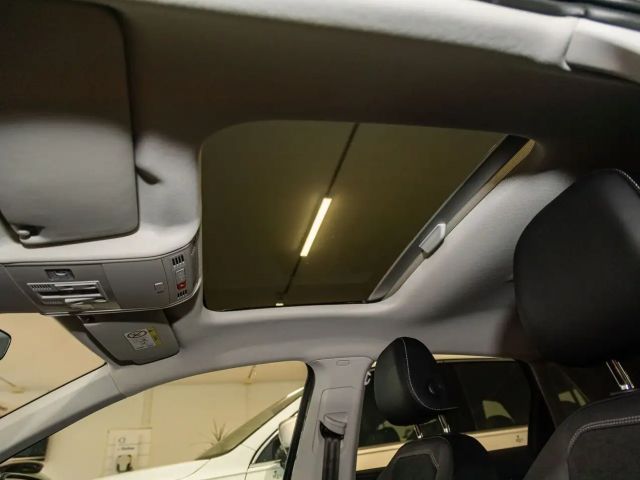 Volkswagen Polo 1.0 TSI DSG Style