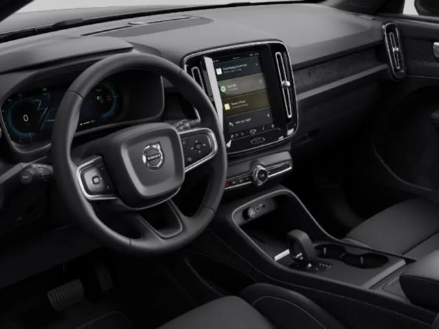 Volvo EC40 Extended range Plus Single motor