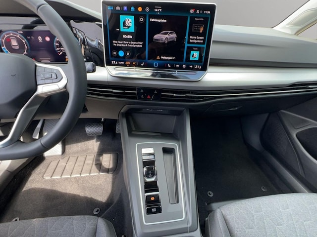 Volkswagen Golf DSG Life