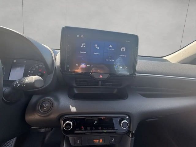 Toyota Yaris Business Hybride VVT-i