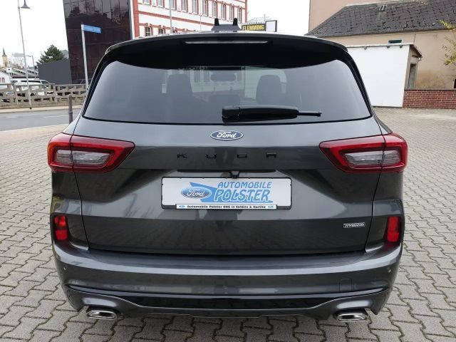 Ford Kuga Hybrid ST Line
