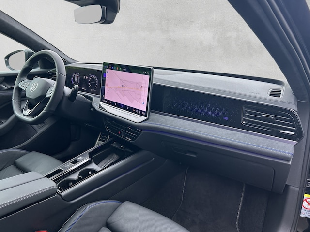 Volkswagen Passat 2.0 TDI 4Motion R-Line