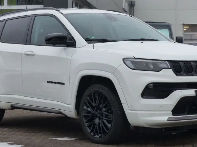 Jeep Compass Altitude