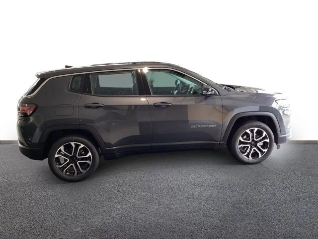 Jeep Compass Altitude
