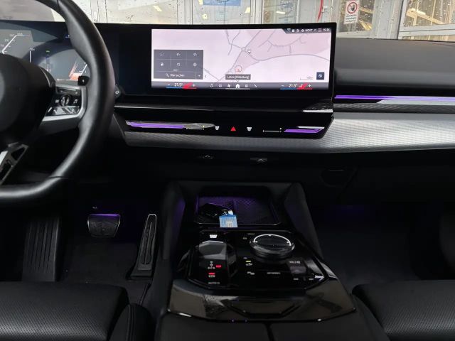 BMW 520 520d M-Sport Touring