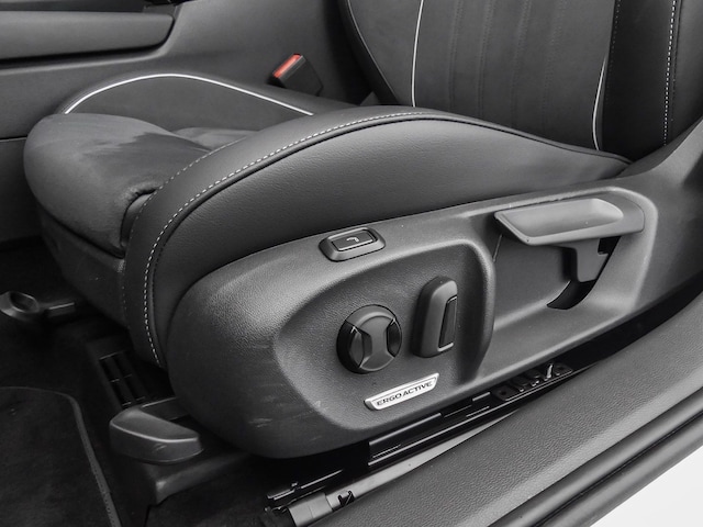 Volkswagen Passat 1.5 TSI Business DSG Variant