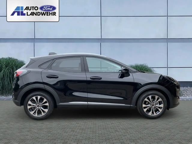 Ford Puma EcoBoost Titanium