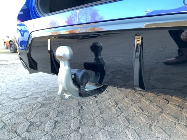 BMW 318 318i M-Sport Sedan Touring