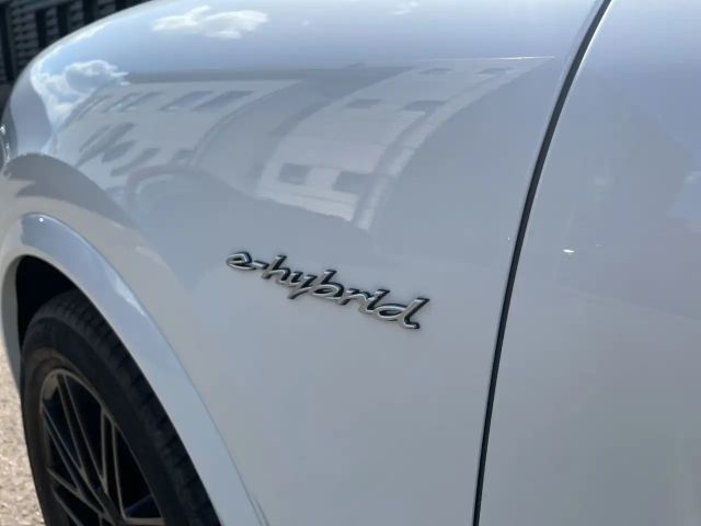 Porsche Cayenne Coupé E-Hybrid
