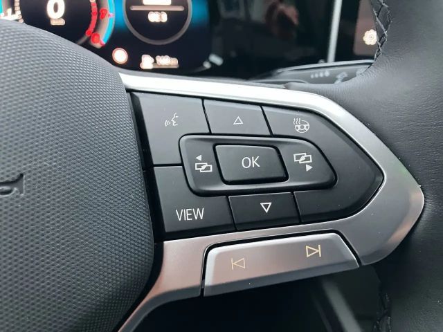 Volkswagen Golf Business DSG Variant