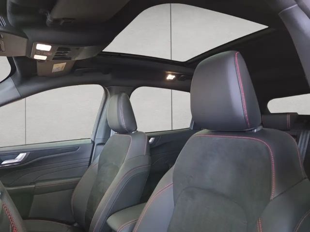 Ford Kuga Plug in Hybrid ST Line X