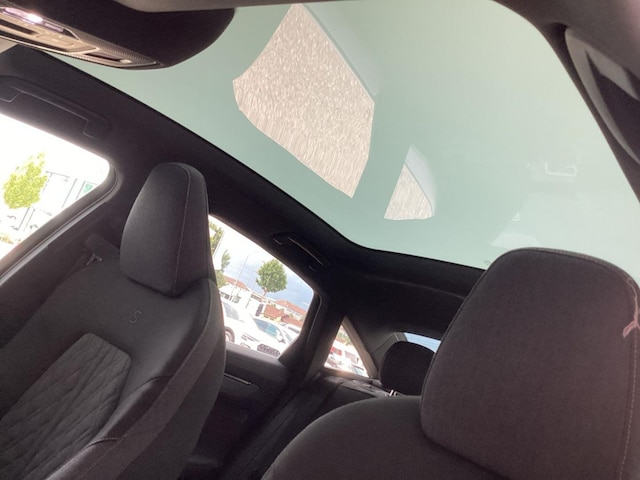 Audi A6 e-tron Quattro