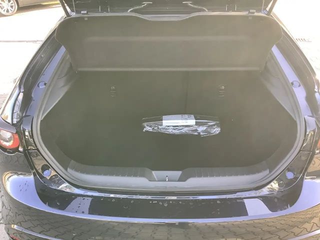 Mazda 3 2.5L Homura SkyActiv e-Skyactiv