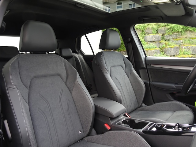 Volkswagen Golf 1.5 eTSI DSG