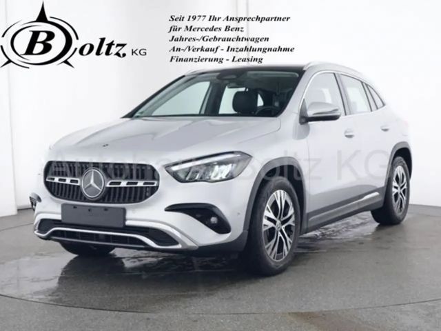 Mercedes-Benz GLA 200 Progressive