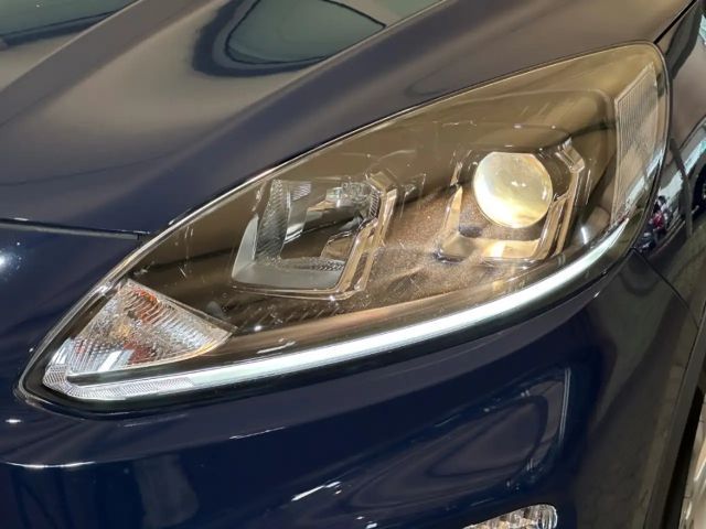 Ford Kuga Cool & Connect