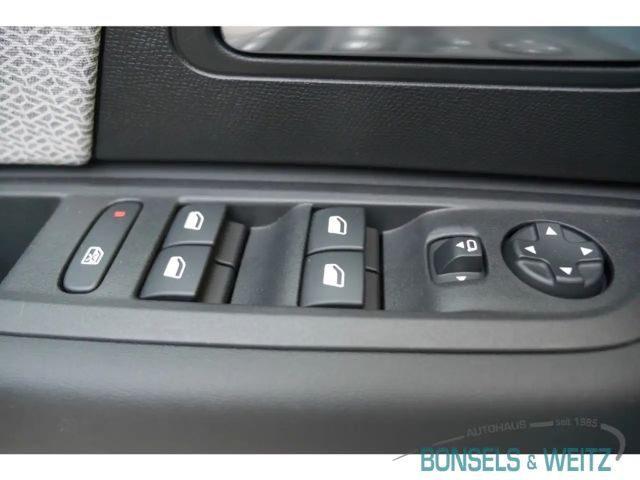 Citroën C4 PureTech Shine