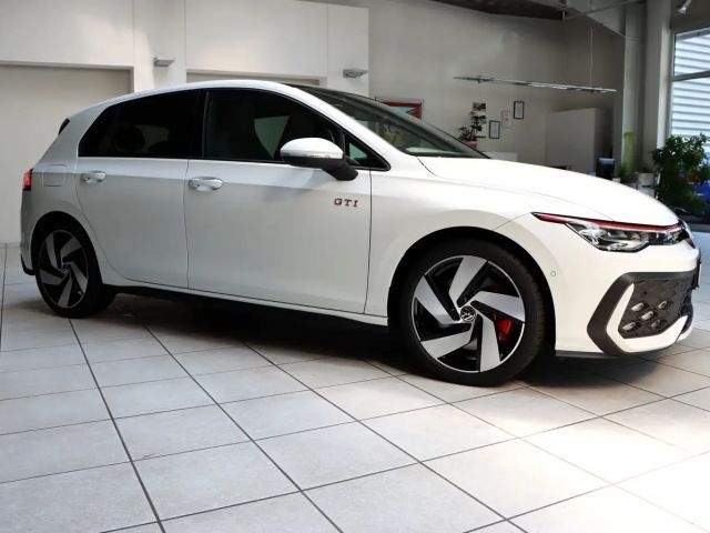 Volkswagen Golf 2.0 TSI DSG GTI