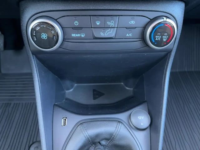 Ford Fiesta Cool & Connect
