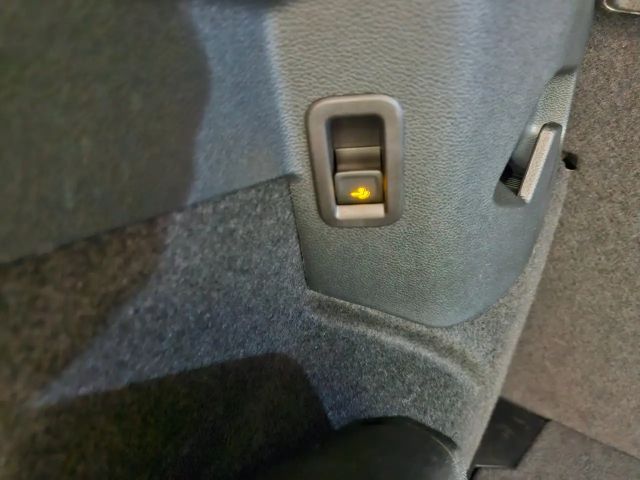 Volkswagen Golf Rabbit TSI