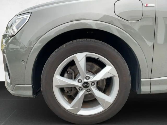 Audi Q3 Hybride S-Line S-Tronic
