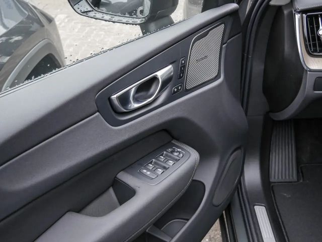 Volvo XC60 AWD Dark Ultra