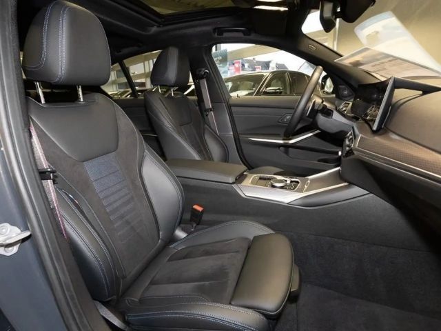 BMW 330 330i M-Sport Sedan xDrive