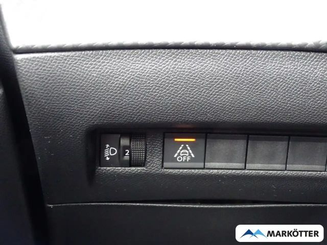 Peugeot E-2008 Allure Pack