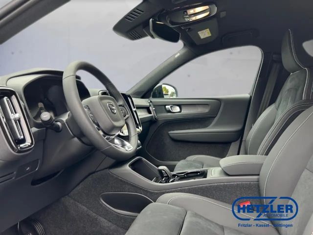 Volvo XC40 AWD Plus Recharge Twin Engine