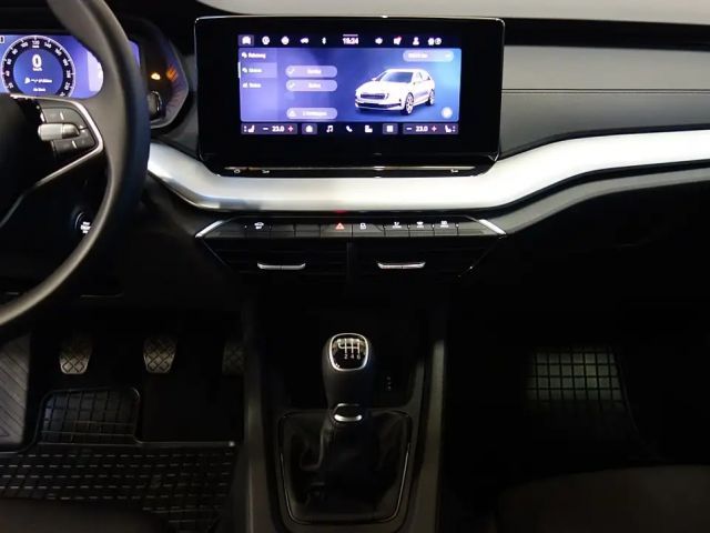 Skoda Octavia Kombi 2,0 TDI AHK,SHZ,LED,Alufelgen,digital Coc...