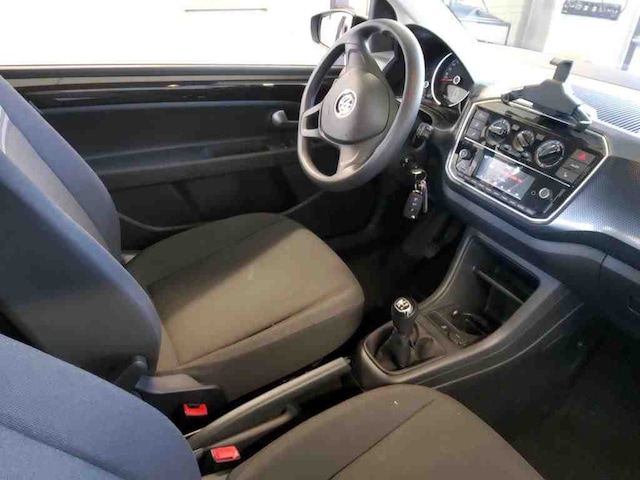 Volkswagen up! Move Move up!