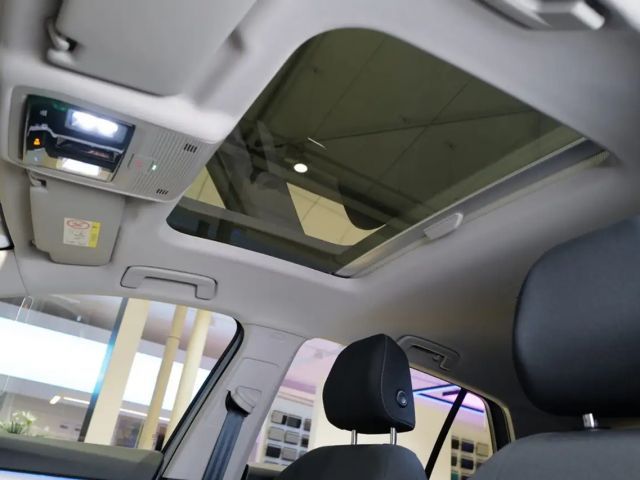 Volkswagen Golf Golf VIII Life