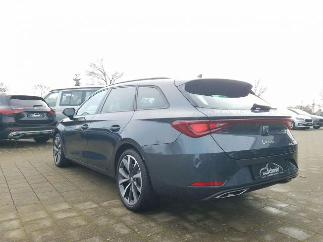 Seat Leon 1.5 eTSI FR-lijn Sportstourer