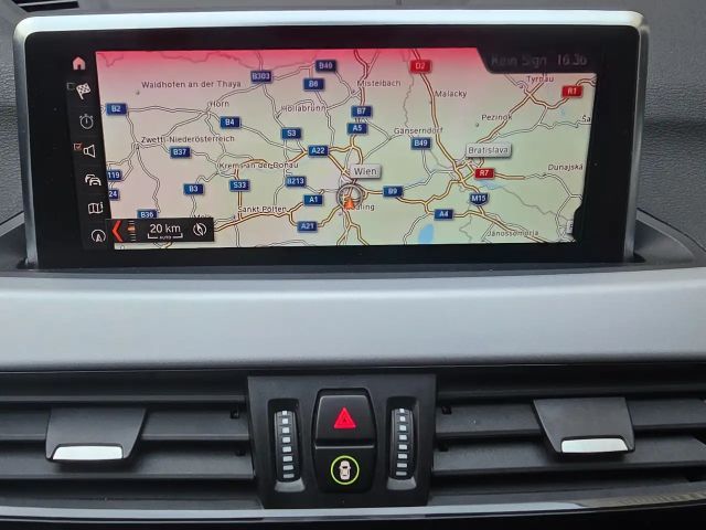 BMW X1 25e Hybrid Allrad Aut. Navigation/Parkassistent