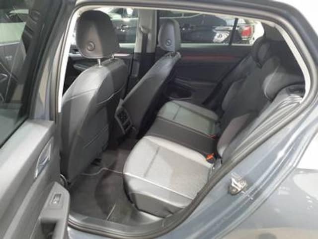 Volkswagen Golf 1.5 TSI