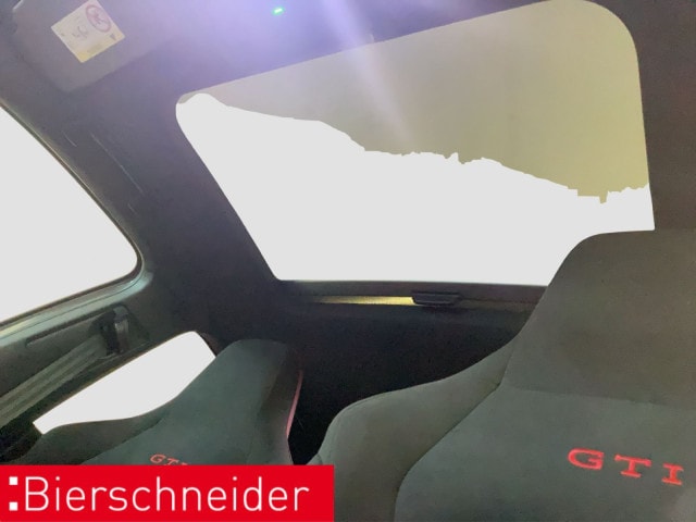 Volkswagen Golf 2.0 TSI DSG GTI