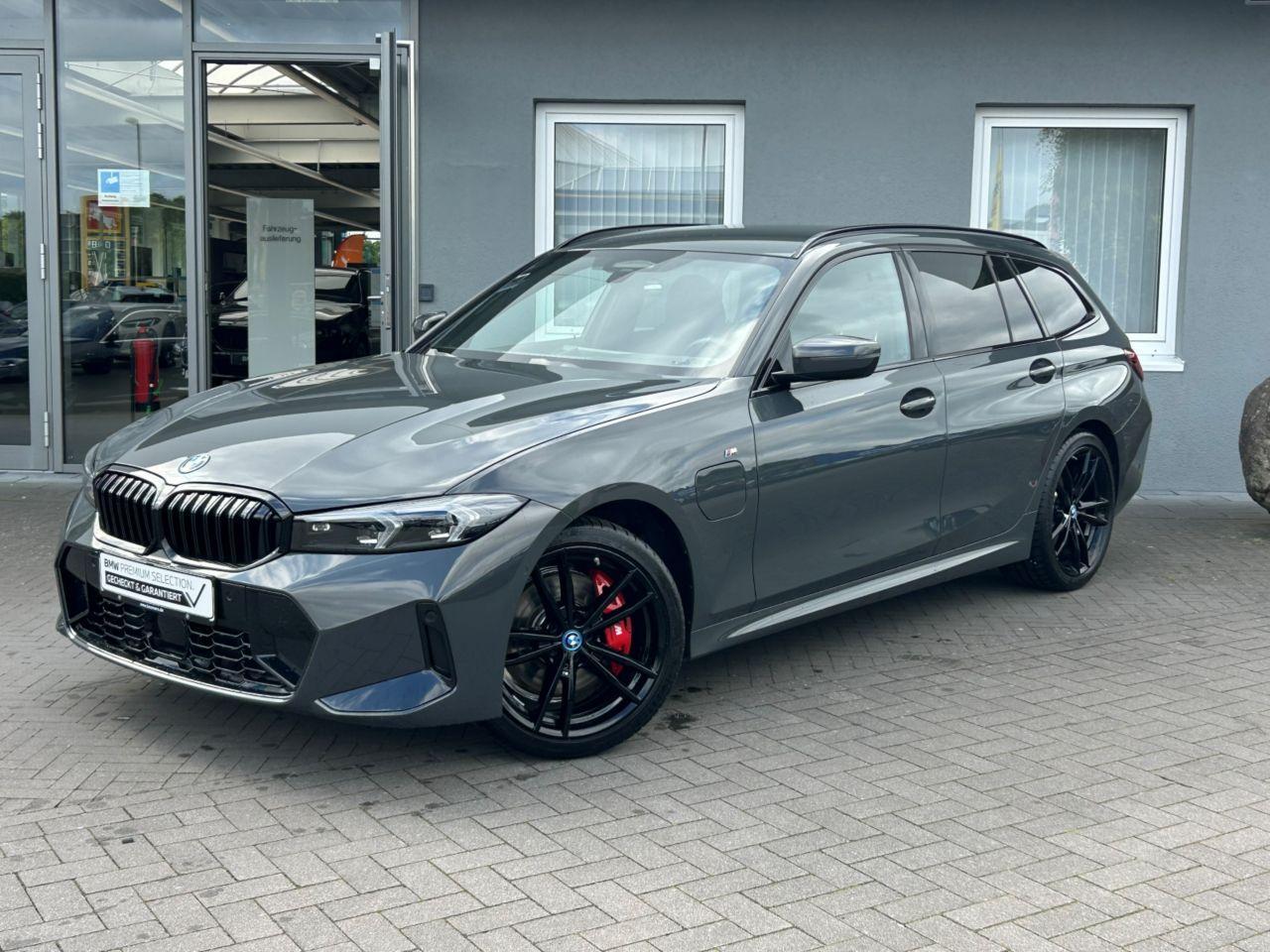 BMW 330 330e Touring