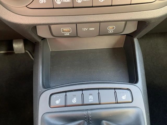 Hyundai i10 1.0T-GDI Virtual+Winterpaket+Kamera+CarPlay