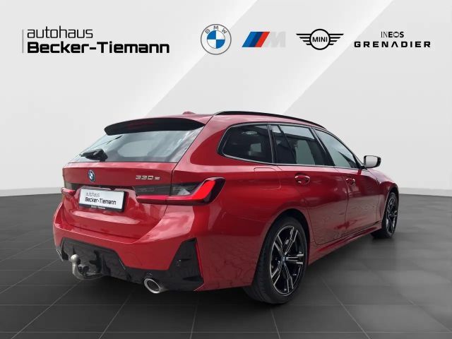 BMW 330 330e M-Sport Touring xDrive