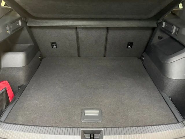 Volkswagen Tiguan 1.5 eTSI DSG