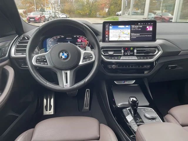 BMW X3 40d   Head-Up HiFi DAB WLAN Pano.Dach Shz