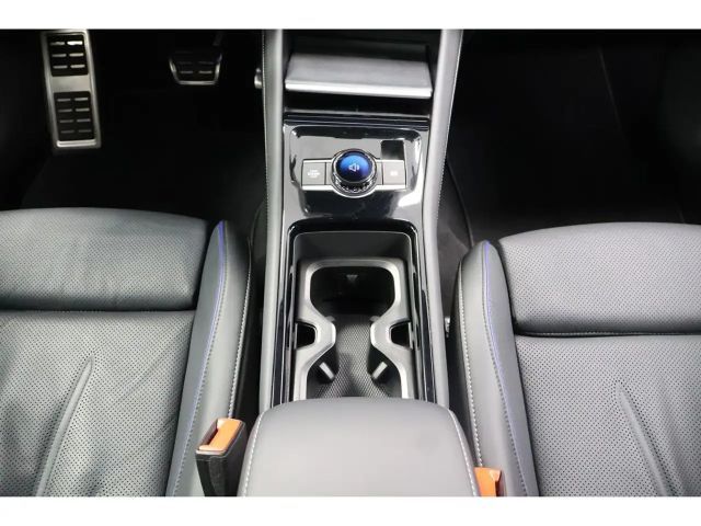 Volkswagen Tiguan 2.0 TDI DSG R-Line