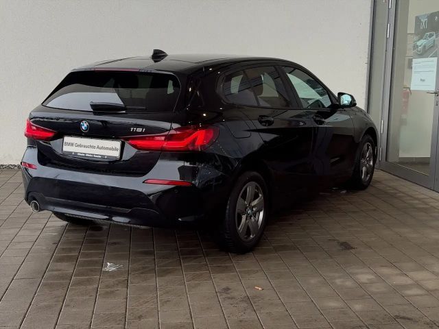 BMW 118 118i Advantage pakket Sedan