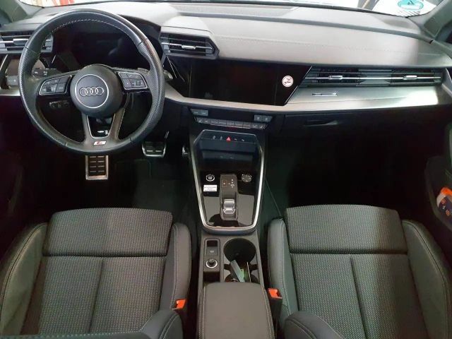 Audi A3 30 TFSI Sedan