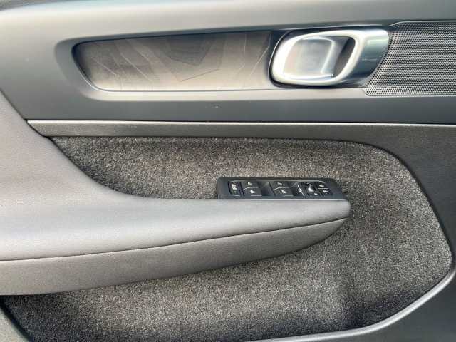 Volvo C40 Core Recharge