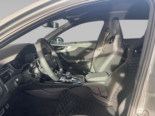 Audi RS4 Avant Quattro